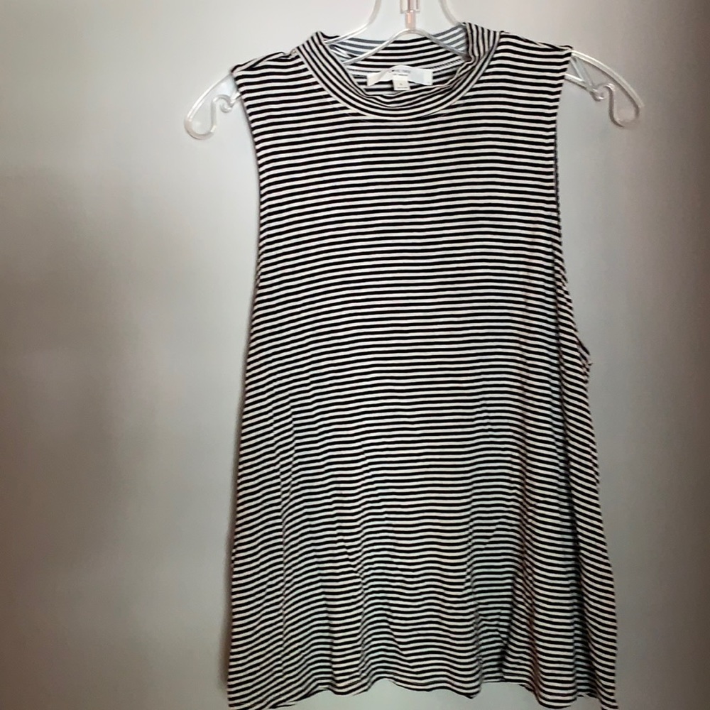 Striped crew neck swing top
